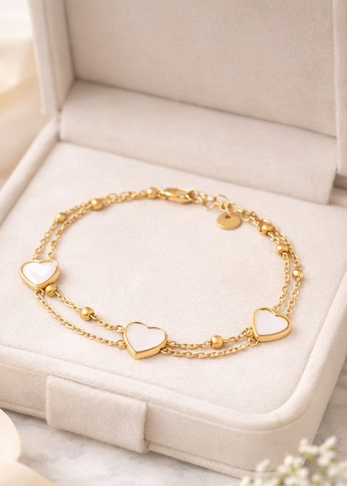 Pulsera corazón de nácar gold