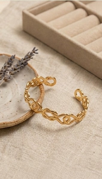 Brazalete filigrana entrelazada