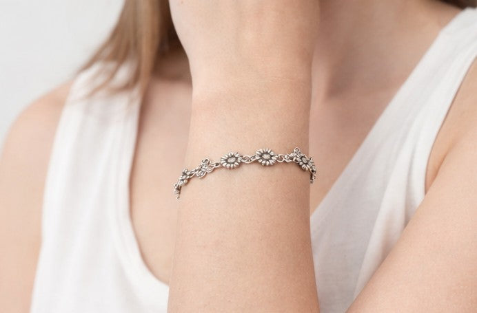 Pulsera primavera de margaritas