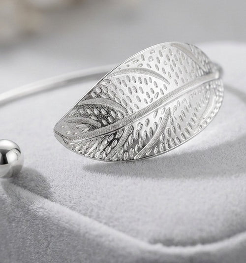 Brazalete hoja etérea