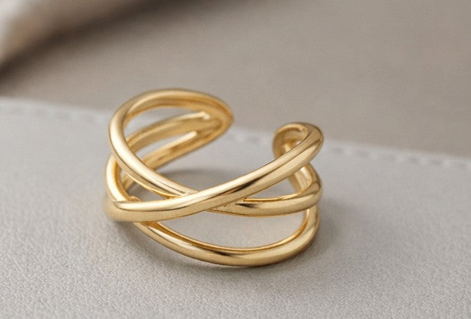 Anillo Cross trend gold