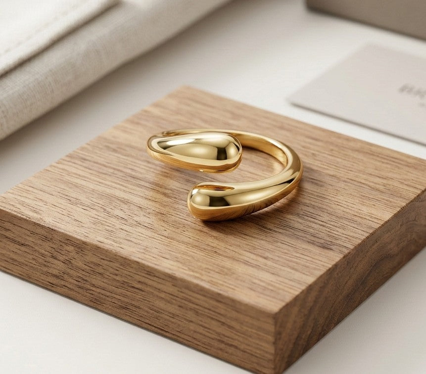 Anillo gota dorada
