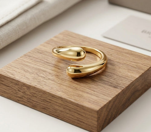 Anillo gota dorada